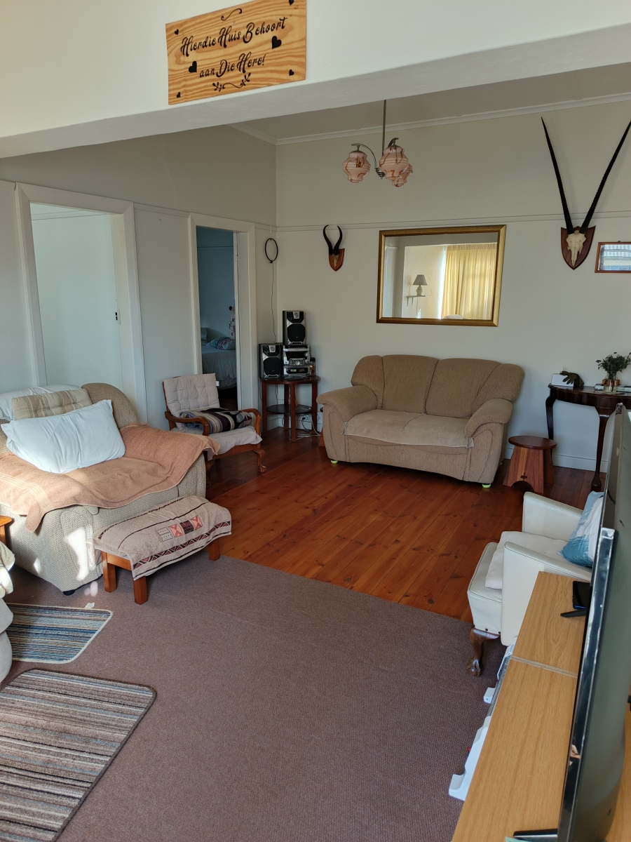 4 Bedroom Property for Sale in Gansbaai Central Western Cape